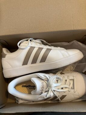 adidas White Sneakers with Taupe Stripes